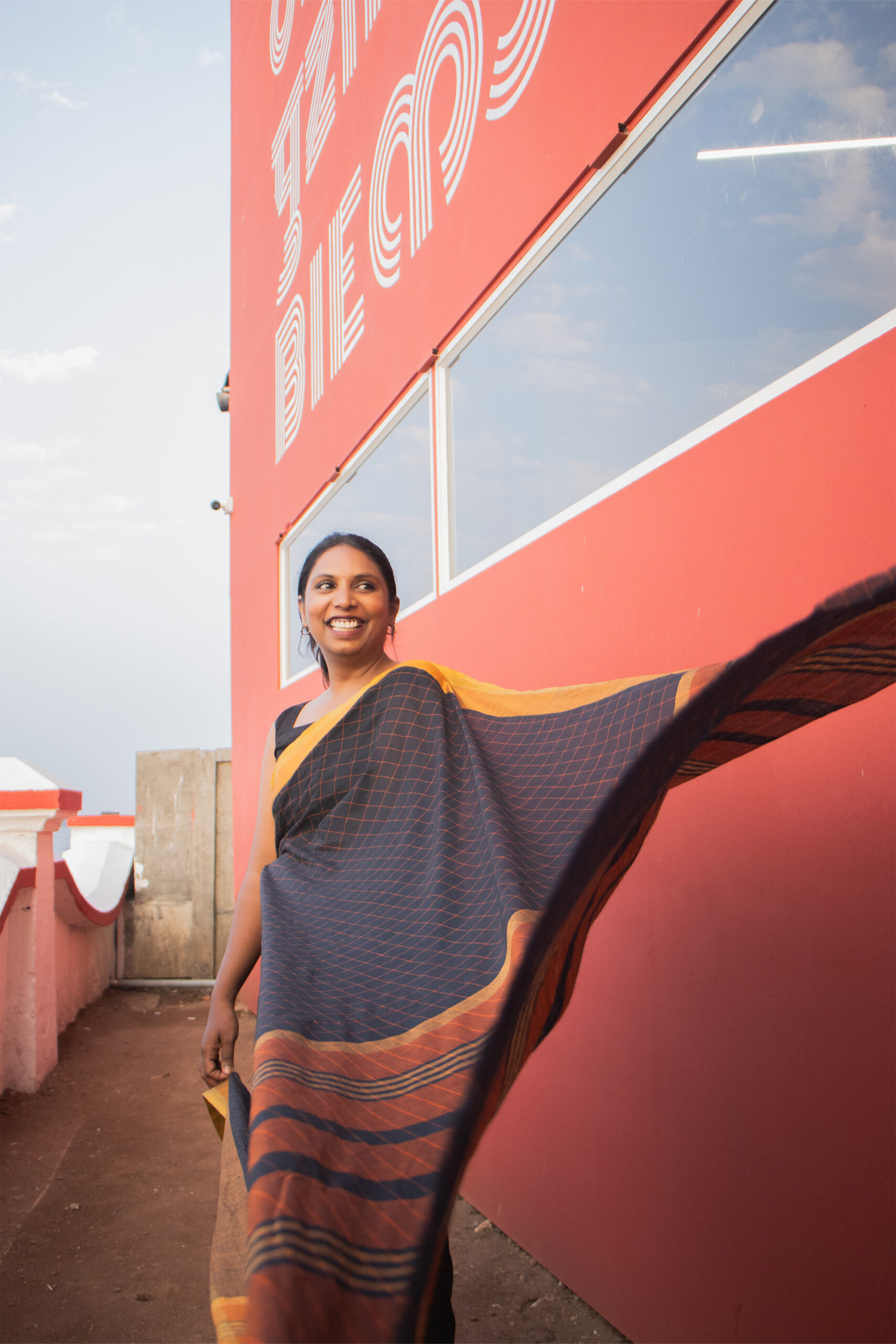 kayta dawn checks saree